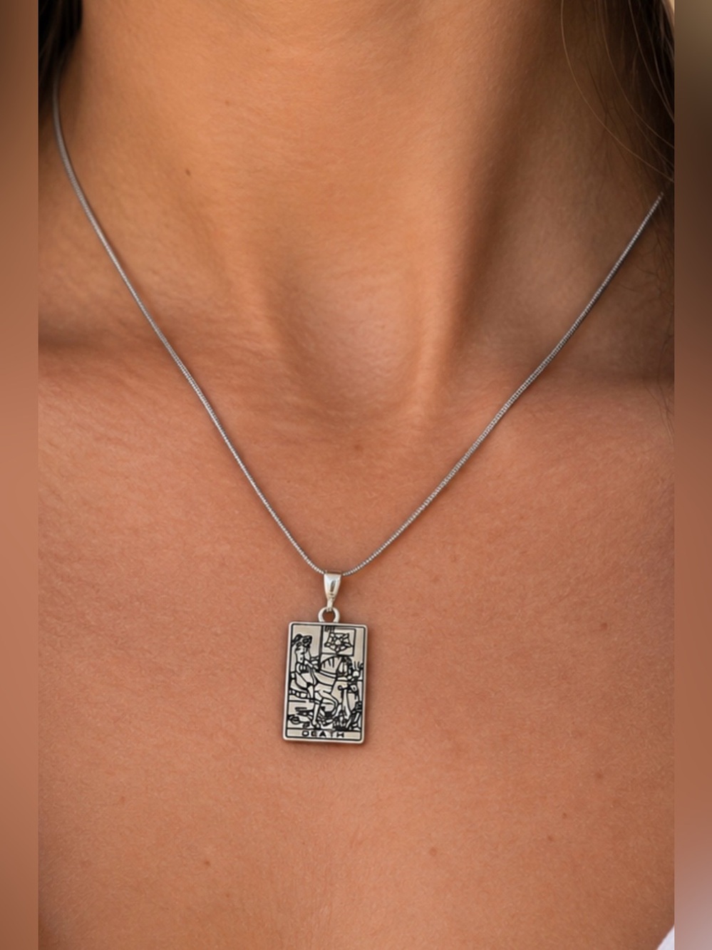 🔮 Tarot Card Necklace - Death